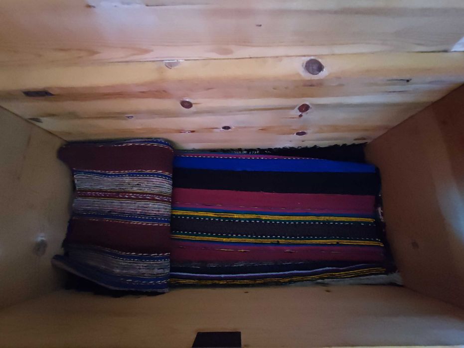 Черги и стари одеяла