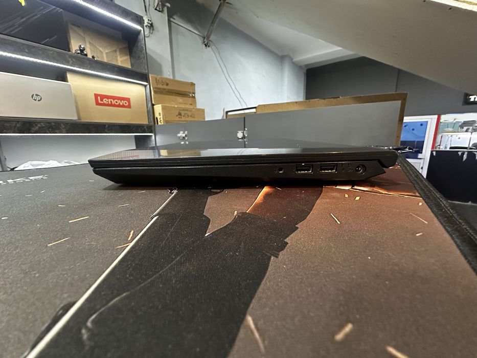 Мощный игравой ноутбук  Acer Nitro Intel Core i5-7300HQ