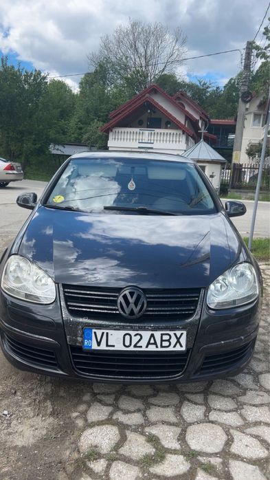 Vand golf 5 2.0. Disel 140 cai bkd fiscal pe loc 6500 lei fix