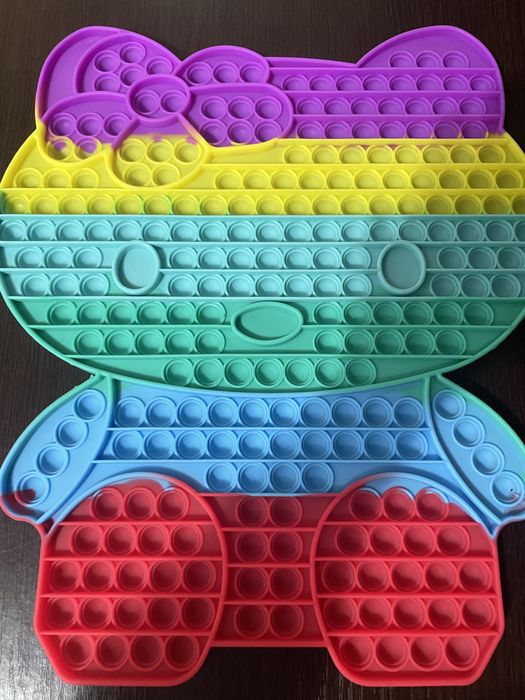 Vând pop it hello kitty