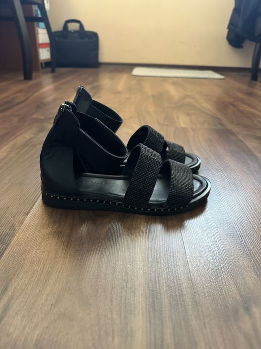 Дамски  сандали