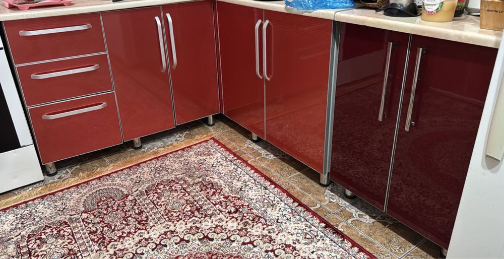 Куханый гарнетур б/у