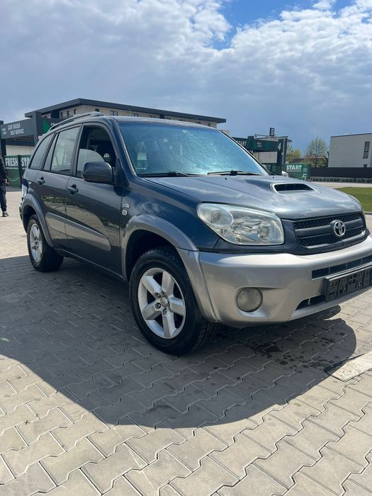 Toyota RAV4 2004 4x4  schimb pentru ATV+ diferență Cf moto cam am
