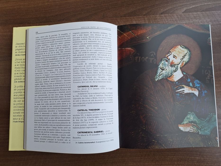 Mircea Deac – Lexicon critic și documentar, impecabil