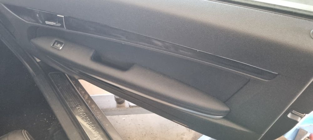 Мерцедес Е350 бензин