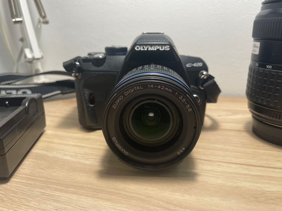 Olympus e420 e-420 si 2 obiective