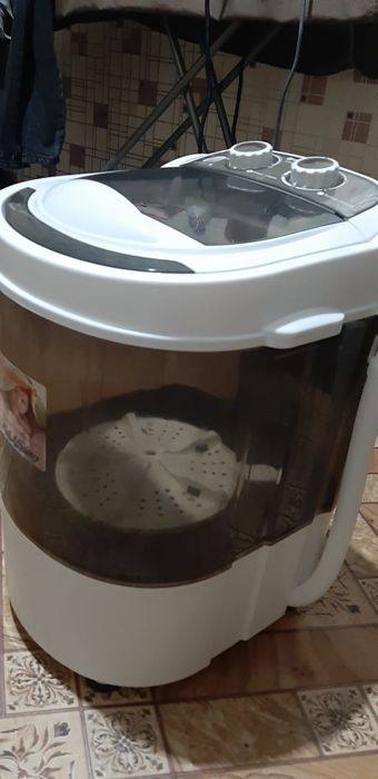 Продам стиральную машинку