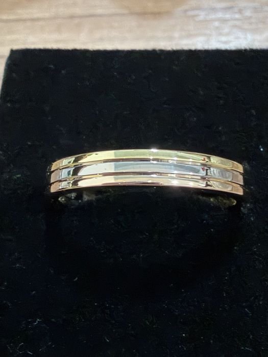 Продам кольцо Cartier оригинал