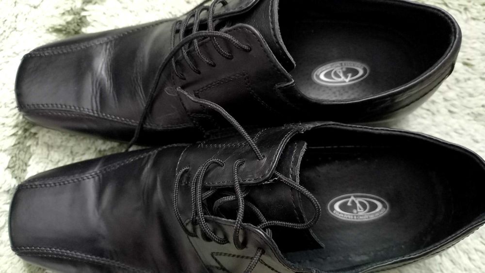 Стилни мъжки обувки