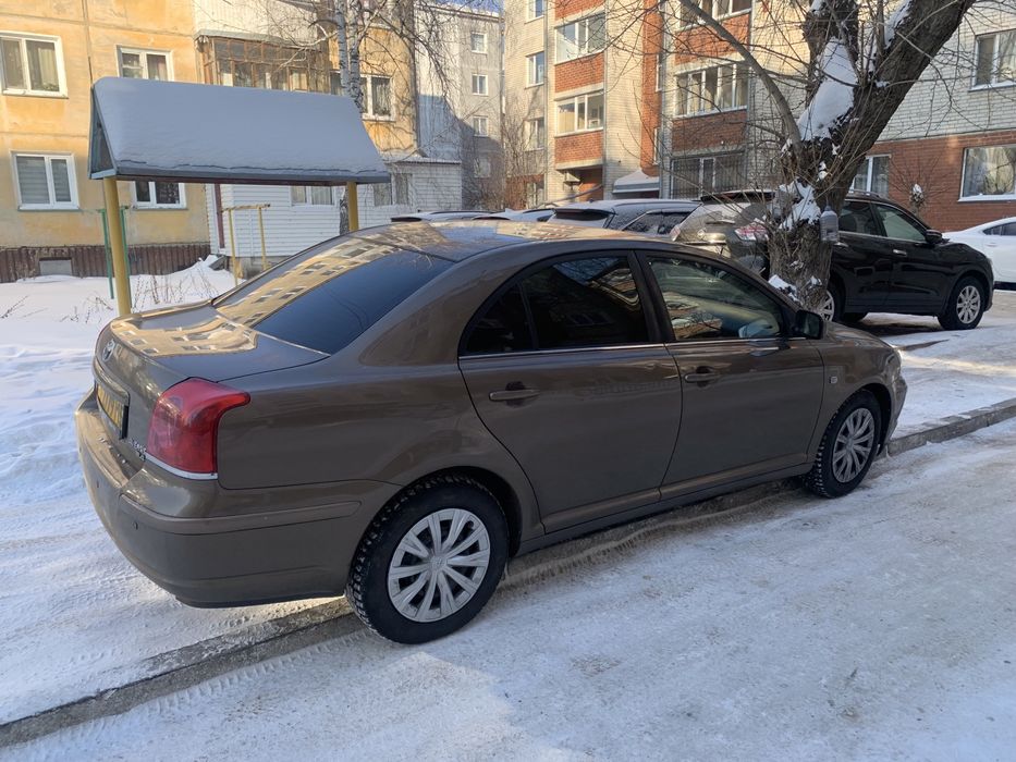 Продам авенсис 2.4