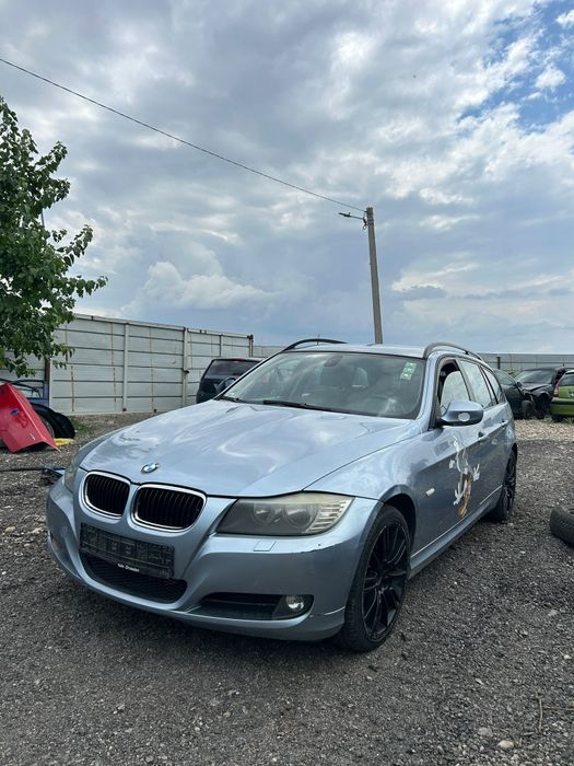 Dezmembrez bmw 318i facelift