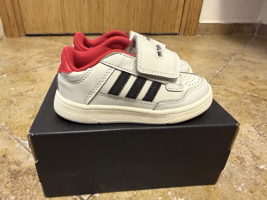 Детски маратонки Adidas