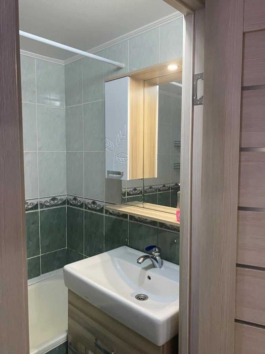 Продам 3х ком в 8 мкр 71кв.м