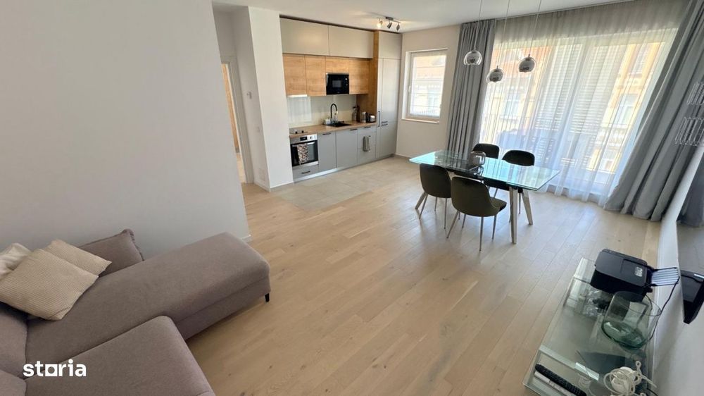 Apartament cu 2 camere, complex RECORD PARK, panorama deosebita spre o