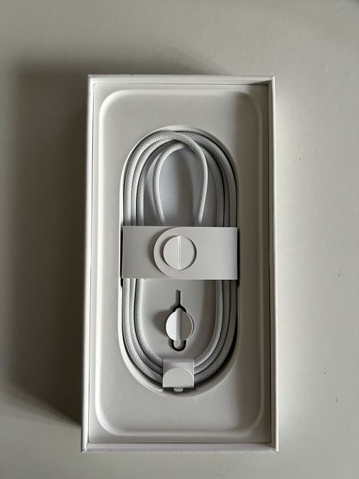 iPhone 16 Pro Max 512GB Black Titanium 100% baterie 46 cicluri