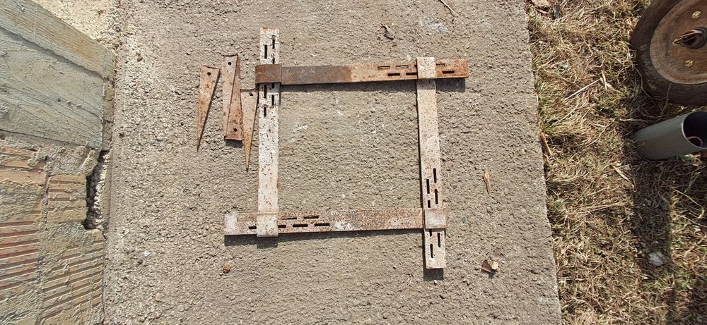 Juguri stalpi,cravatte