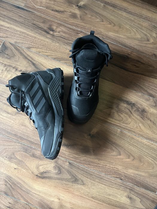 Ghete Adidas TERREX.