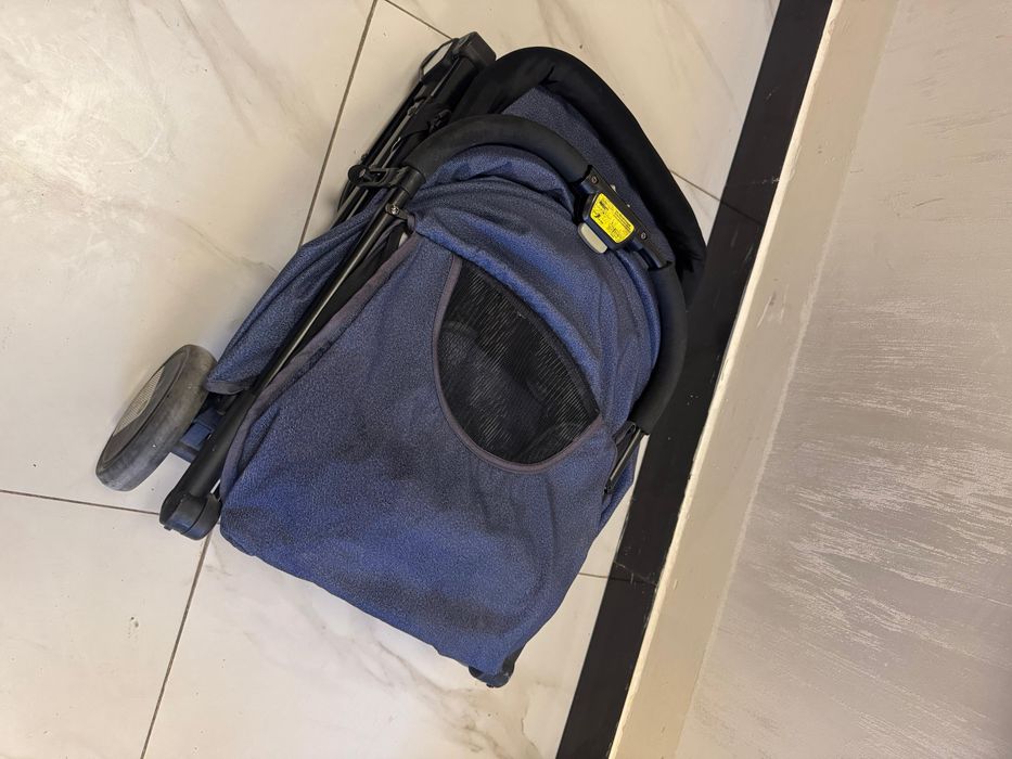 Коляска для отпусков и самолёта