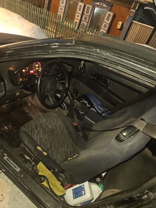 Продам митсубиси эклипс g1