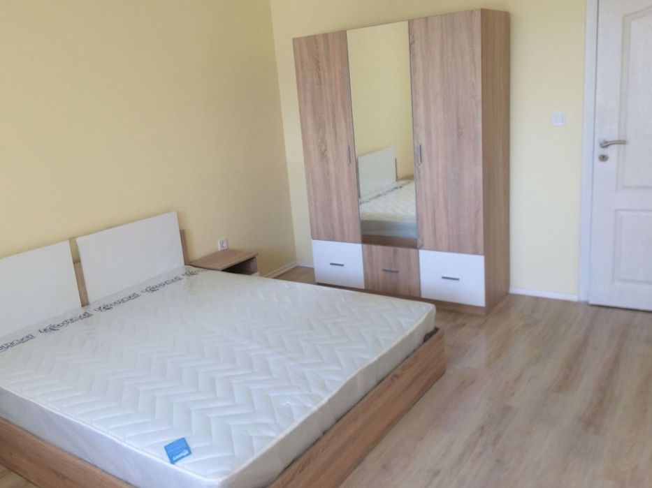 Продава се Тристаен апартамент в София, Банишора - 101 кв.м за 1951 €/кв.м - Снимка #3