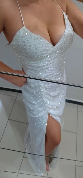 Vând rochie Maya Deluxe mărimea 42