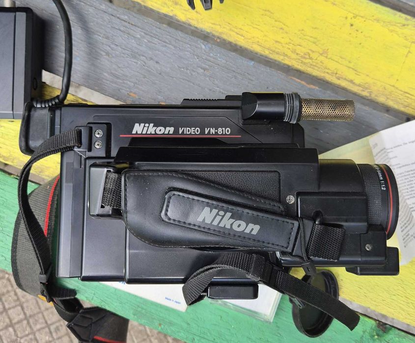 винтидж видеокамера Nikon VN-810 (Video 8)