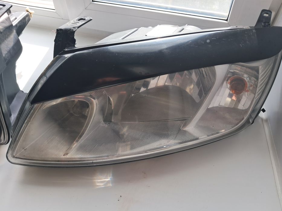 Продам фару гранта 2190 левая