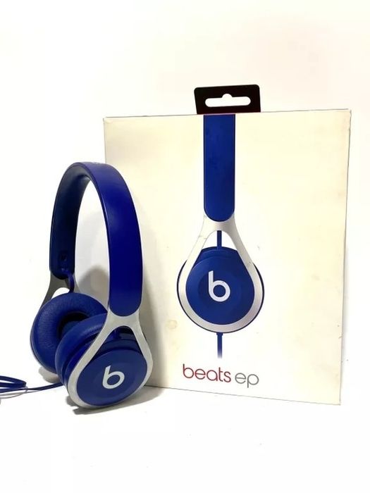 Casti Beats EP ca noi