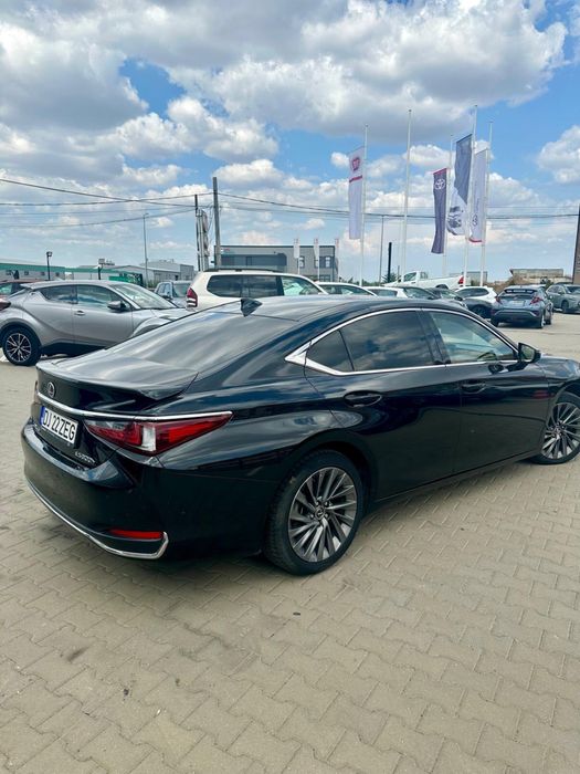 Lexus ES Lexus ES 300h LUXURY Hybrid