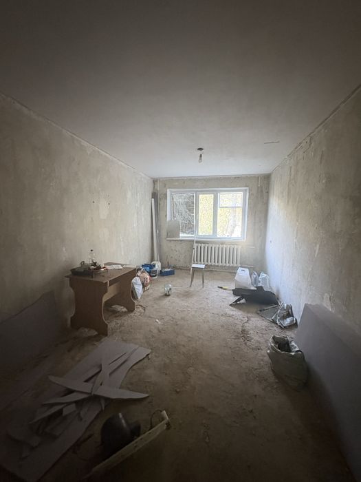 Продам 2 км квартиру 44.5 кв м