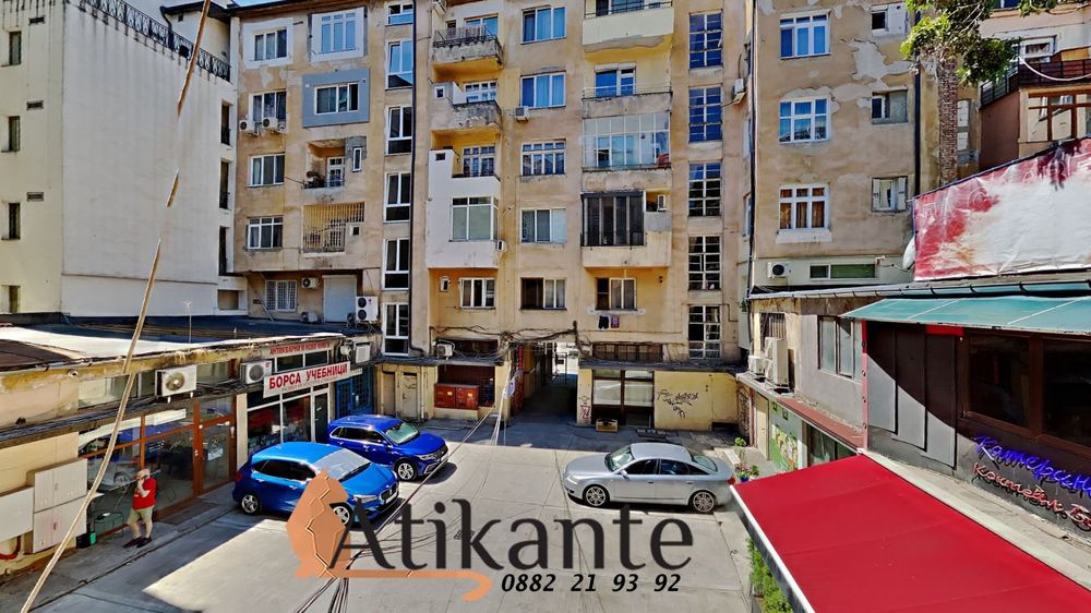 Продава се Тристаен апартамент в София, Център - 75 кв.м за 4000 €/кв.м - Снимка #6