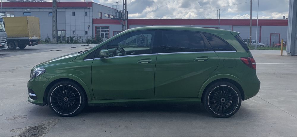 Mercedes-benz B 250 electric accept si schimburi cu ATV can am