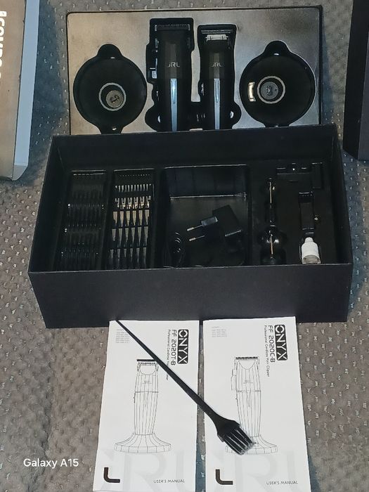 Машини те са чисто нови  Jrl ONYX + шейвър