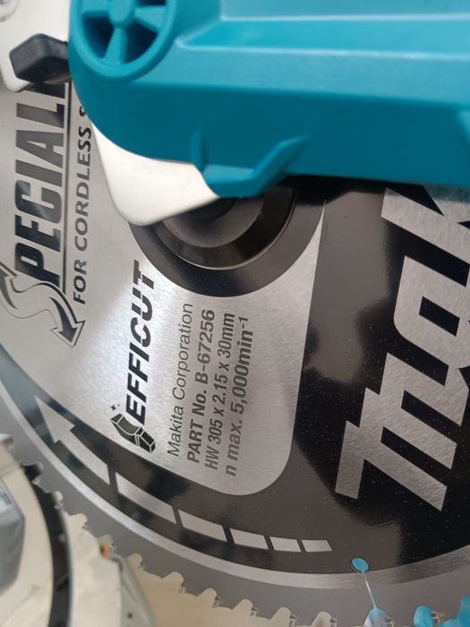 Продам торцовку макита ls1219