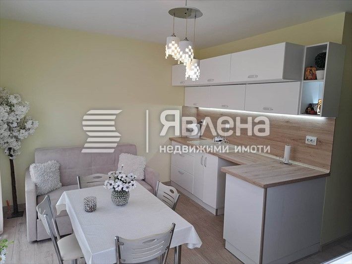 Двустаен слънчев апартамент