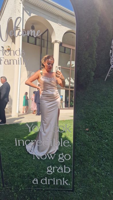 Rochie de nunta si extensii de par CADOU