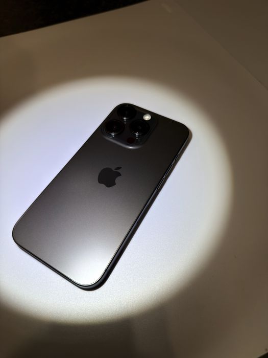 iPhone 15 Pro 128GB Black Titanium