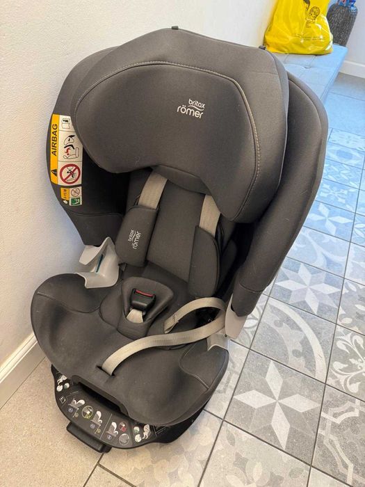 Scaun auto copii Britax Römer SWIVEL 2 – Super ofertă 1.300 lei