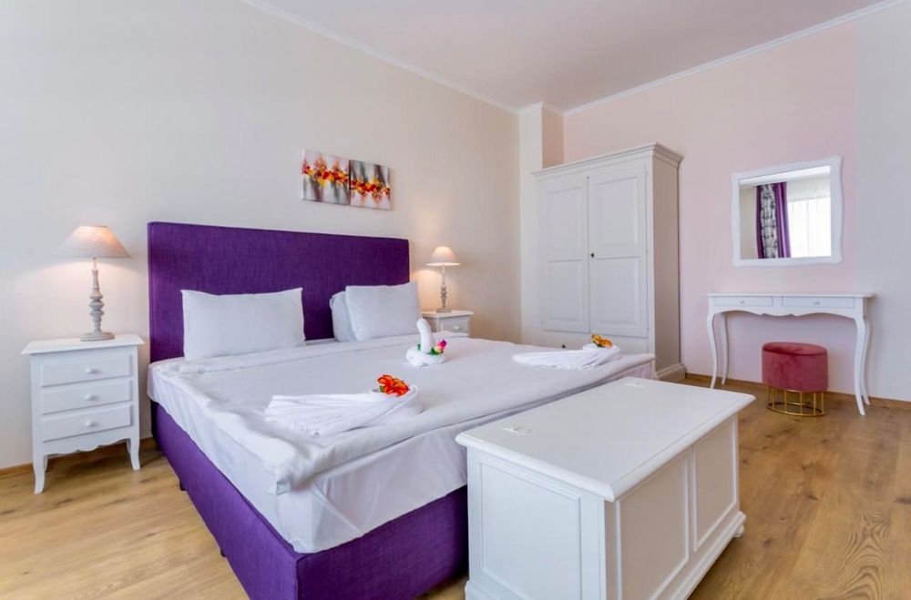 Продава се Тристаен апартамент в Поморие - 125 кв.м за 1599 €/кв.м - Снимка #9