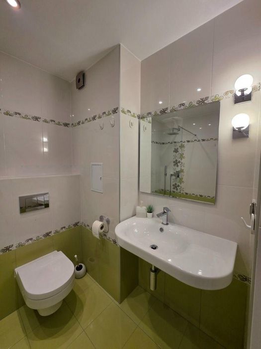 Дава се под наем Двустаен апартамент в София, Младост 1А - 87 кв.м за 746.64 € - Снимка #7