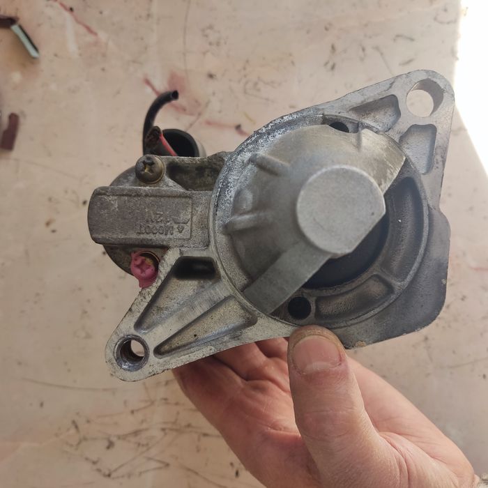 Стартер мазда продам