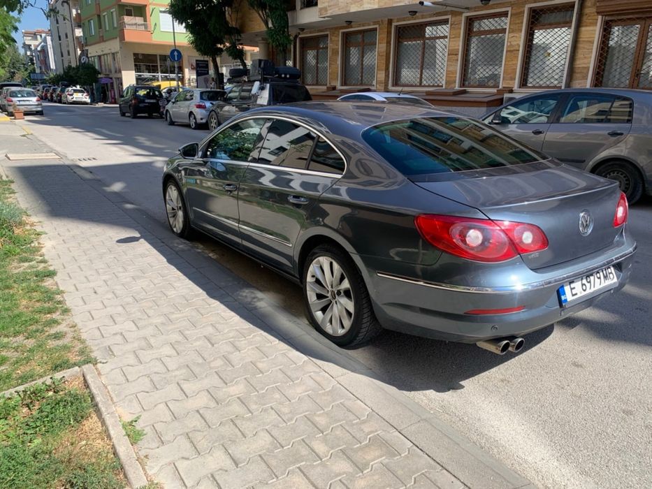 VW Passat CC 2010 година