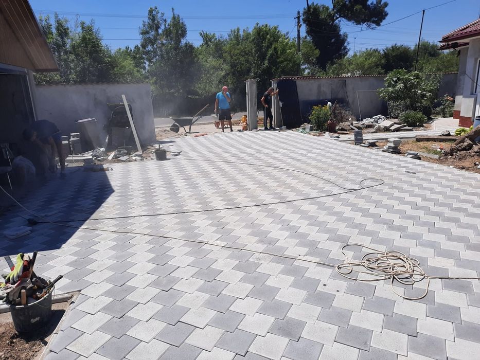 Producem Dale si Pavele din beton model Retango pavaje montaj