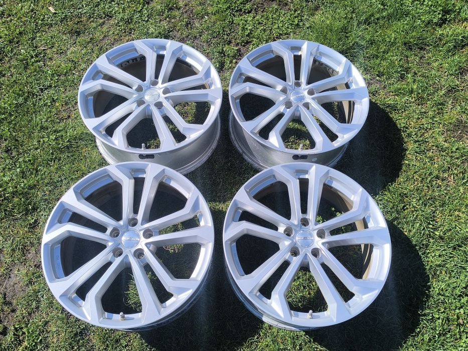 Dezent TA 20 цола джанти за Hyundai Mazda Nissan Honda 5x114.3
