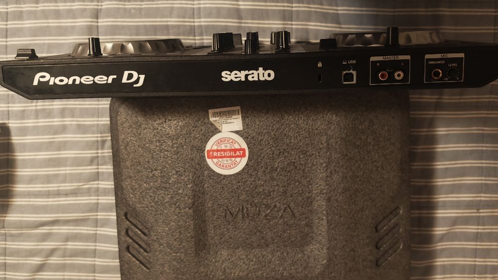 Consolă dj pioneer DDJ-SB3