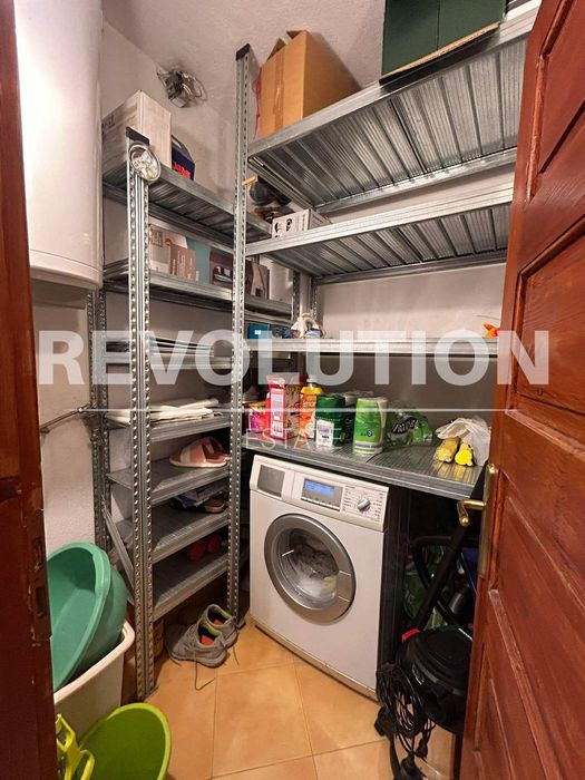 Четиристаен апартамент в района на Чаталджа!