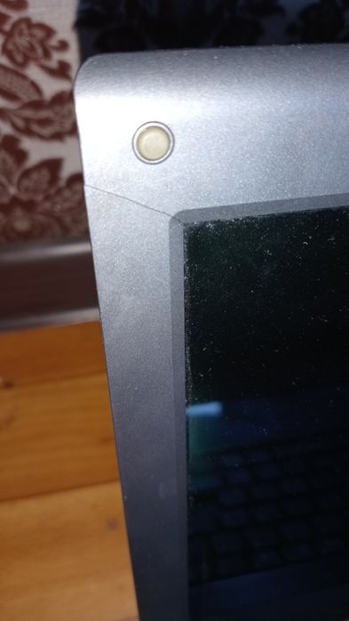 Ноутбук сатылады