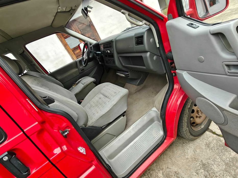 Vând Volkswagen T4, motor 2.5 TDI, sau accept schimb