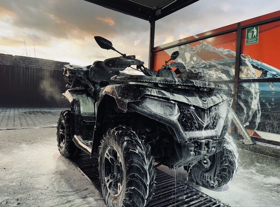 Vând CF Moto 625 L Touring