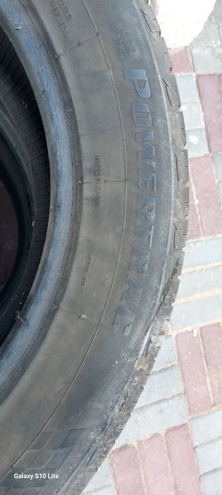 Продам летнию резину